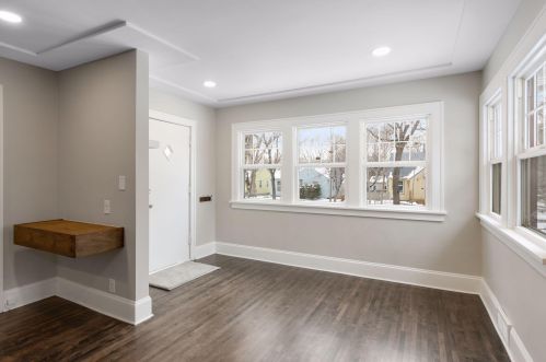 3155 Arthur St, Minneapolis, MN 55418-2210