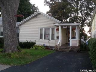902 Spring St, Syracuse, NY 13208-2127