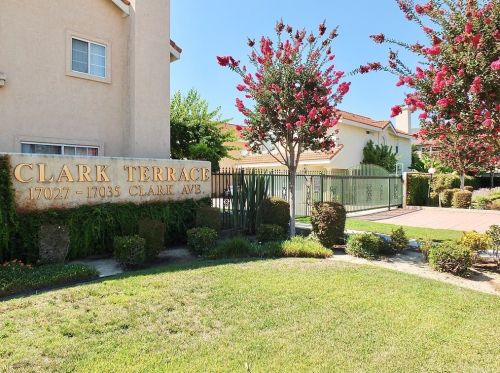 17029 Clark Ave, Bellflower, CA 90706-5721