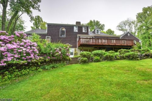 11 House Wren, Hackettstown NJ  07840-2815 exterior