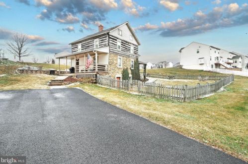 654 Windy Hill Rd, Tolna, PA 17349-9011