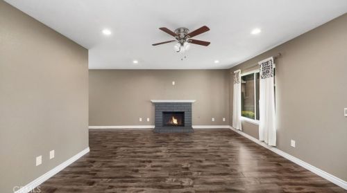 2326 Mtn Wood St, Colton CA  92324-4536 exterior