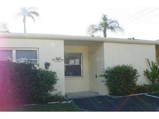 332 Skyloch Ct, Dunedin, FL 34698-8134