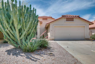 6925 Laguna Azul Ave, Mesa, AZ 85209-6627