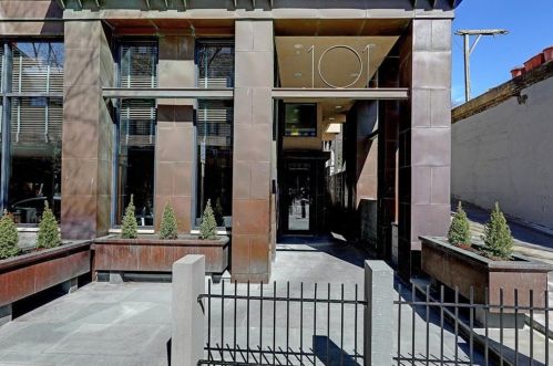 101 Main St, Providence, RI 02903-1300