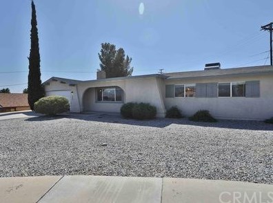 16958 Crestview Ct, Victorville, CA 92395-4605