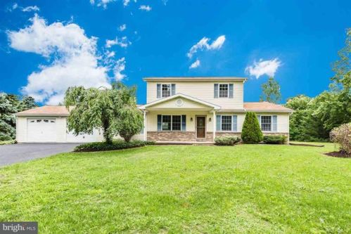 95 Beetem Hollow Rd, North Newton, PA 17241-9541
