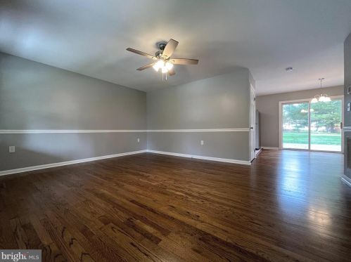 25 Concord Ct, Charles Town WV  25414-5041 exterior