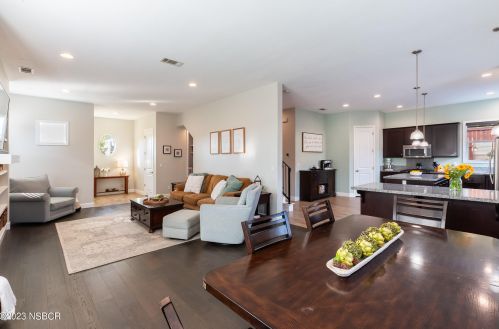 622 Wildflower Dr, Santa Maria CA  93455-6099 exterior