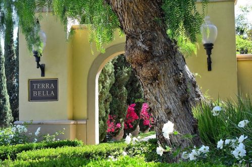 1306 Terra Bella, Irvine, CA 92602-1089