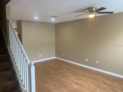 6244 Osprey Lake Cir, Riverview FL  33578-8908 exterior