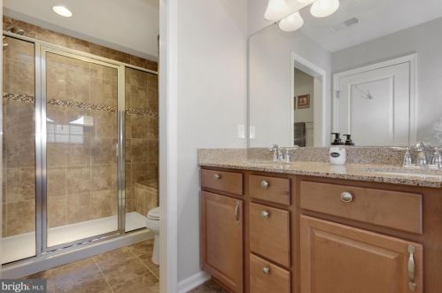 13567 Handel Pl, Gainesville VA  20155-3636 exterior