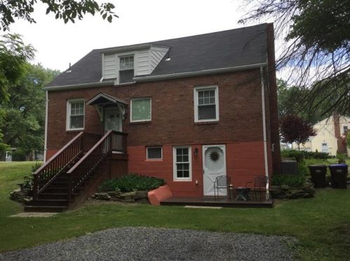 444 Spencer Ave, Hermitage PA  16146-3125 exterior