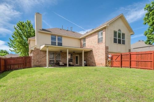2541 Indian Paint Dr, Plano, TX 75025-5019