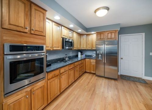 27 Stop Riv Rd, Norfolk MA  02056-1171 exterior