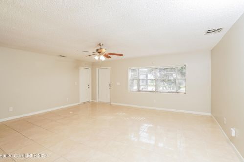 1712 Garnet St, Fort Pierce, FL 34953-1405