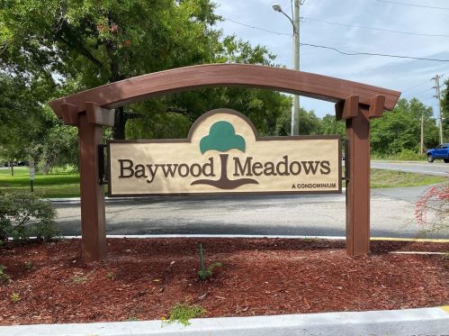 11630 Baywood Meadows Dr, New Port Richey, FL 34654-2003