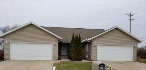 103 Concord Pl, Watertown, WI 53094-5137