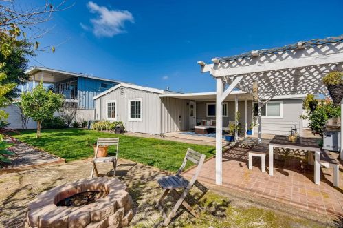 3625 Morlan St, San Diego CA 92117-1038 exterior