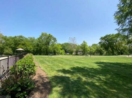 300 Main St, Little Falls NJ  07424-1255 exterior