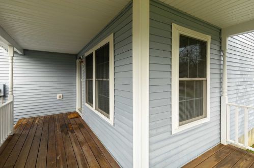 17 Windsor Ct, Poughkeepsie NY  12601-1116 exterior