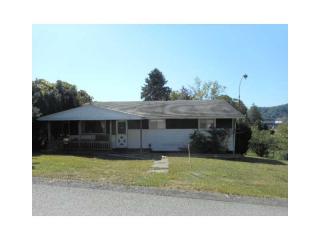109 National Ave, West Brownsville, PA 15417-8662