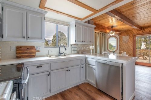 1526 Monte Vista Dr, Big Bear City CA  92314 exterior