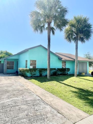 1048 Concert Way, West Palm Beach, FL 33411-3104
