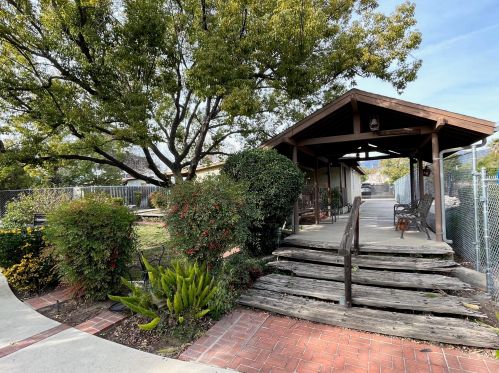 1649 Porter St, San Bernardino CA  92407-6741 exterior