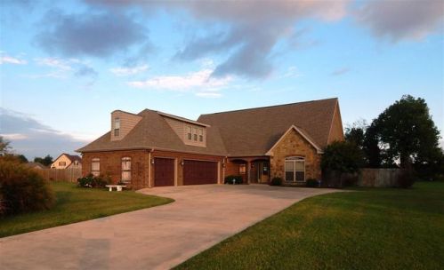 401 Fox Run, Trumann, AR 72472-5007