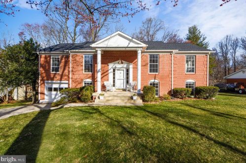 1624 Mount High St, Woodbridge, VA 22192-2422