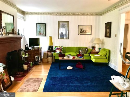 6 Lexington Ave, Camden NJ  08109-2014 exterior