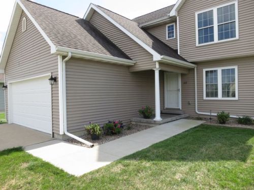 1113 53rd St, Ankeny, IA 50023-8257