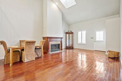 7082 Clubview Dr, Bridgeville PA  15017-1097 exterior