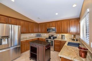 16041 18th Ave, Phoenix AZ  85045-1753 exterior