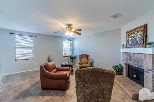 1509 Fieldstone Dr, Oak Point TX 75068-6442 exterior