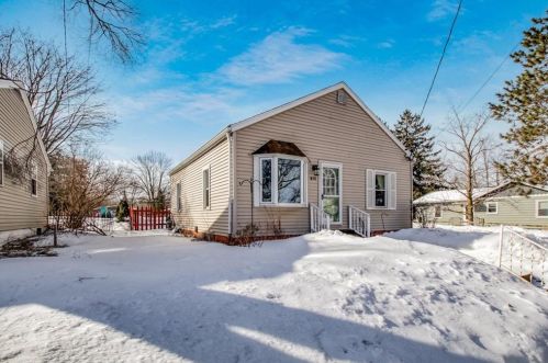 819 Folsom St, Eau Claire, WI 54703-2806