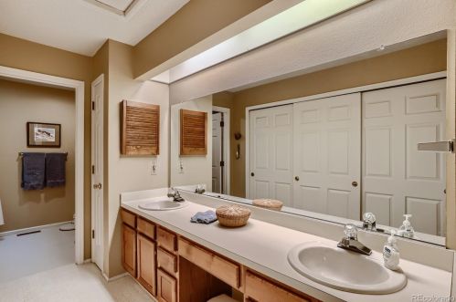 7771 Iowa Ave, Denver CO 80232-6441 exterior