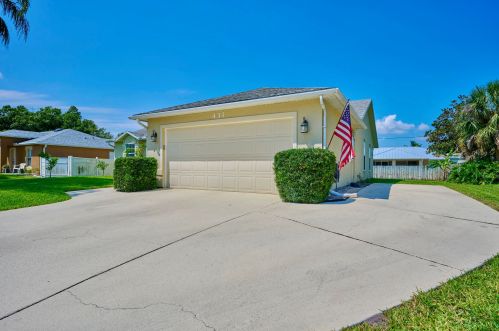 431 Quarry Ln, Sebastian, FL 32958-5501