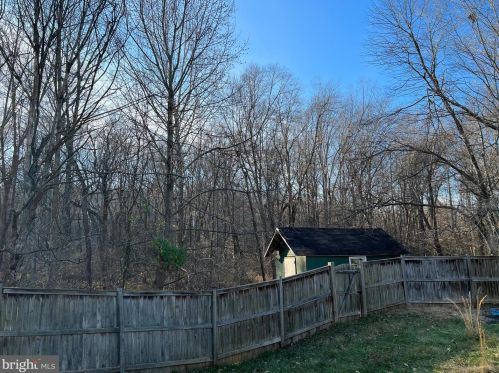 5406 Melvin Ct, Woodbridge, VA 22193-4458