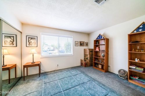 1405 Sorrel St, Simi Valley CA  93065-3338 exterior