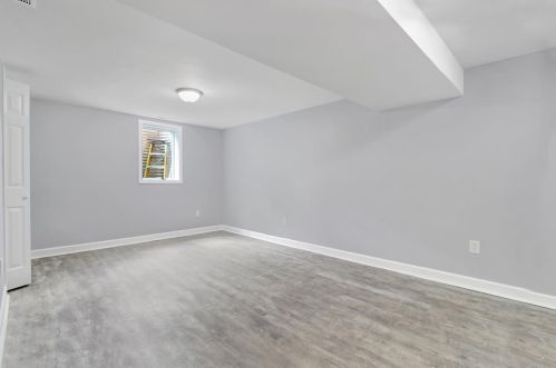 921 56 Ave, Gary IN 46410-1908 exterior