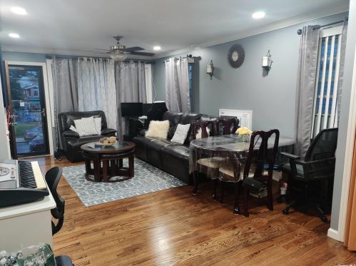 105-56 131st St, Jamaica, NY 11419-2813