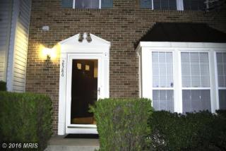2586 Sylvan Moor Ln, Woodbridge, VA 22191-6325