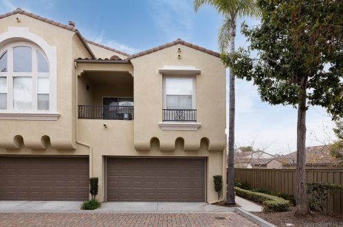11674 Miro Cir, San Diego, CA 92131-3319