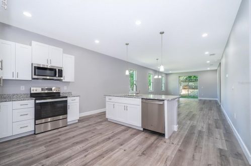 1037 Bluebell Dr, Casselberry, FL 32707-3107