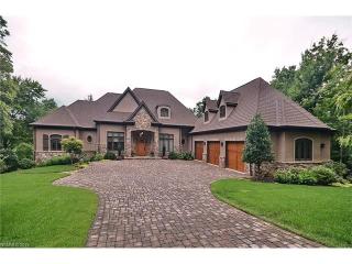 83 Misty Valley Pkwy, Oak Park, NC 28704-6111