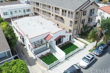 757 Redondo Ave, Long Beach CA  90804-5140 exterior