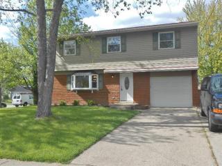 2872 Windon Dr, Cincinnati, OH 45251-4547