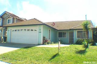 2440 Inverness Dr, Lincoln, CA 95648-9569